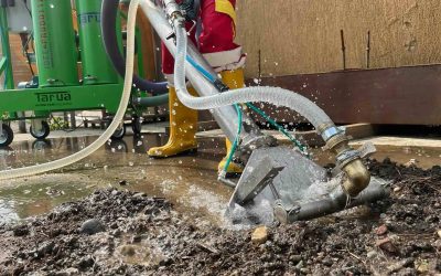 Industrial pump applications with Tarua self-priming pump handling sludge and wastewater
